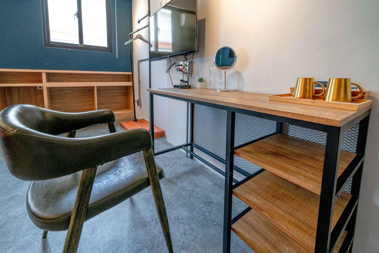 Blue House Homestay Hualien Extérieur photo